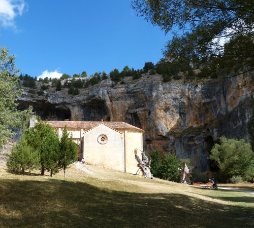 Basic Guide to a Short Stop-Off at the Rio Lobos Canyon (Soria, Spain)